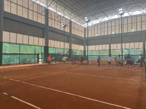 4. 南沙君泰國際網球中心練習花絮2