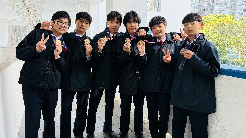 20241212_2C程梓垣、2C甘紫烽、2C黃烜崇、2C李松霖、2C陸健平、1B李文科男子丙組4X100米季軍2024-2025 中國香港學界體育聯會大埔及北區中學分會中學校際田徑比賽