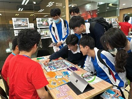 20241108_IVE Visit Day_大富翁遊戲中學習管理資源